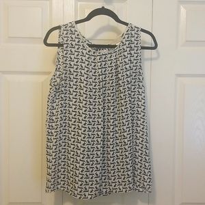 Super cute Loft Outlet blouse. Size med.